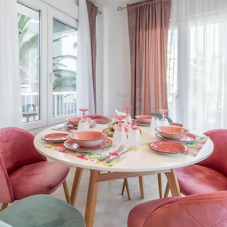 A 50m De Playa En Apartment *